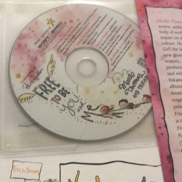 Marlo Thomas and Friends
Free to Be...You and Me book with CD - Picture 3 of 5
